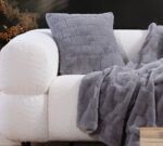 RABBIT FUR BARLLOW Dekorativni jastuk GREY